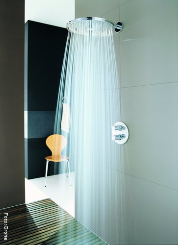 Das Rainshower Duschsystem von Grohe bietet eine Vielzahlt von Möglichkeiten, die den Gang unter die Dusche zum ultimativen Duschvergnügen macht. Das Rainshower Duschsystem von Grohe bietet eine Vielzahlt von Möglichkeiten, die den Gang unter die Dusche zum ultimativen Duschvergnügen macht.